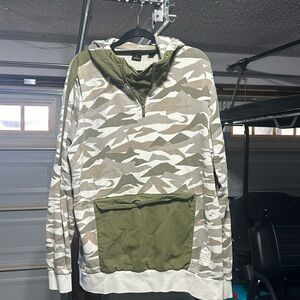 Scotch & Soda Men’s Camo hooded sweatshirt